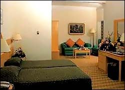 Claridge Hotel