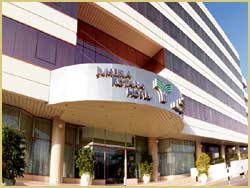 Jumeirah Rotana Dubai Hotel 